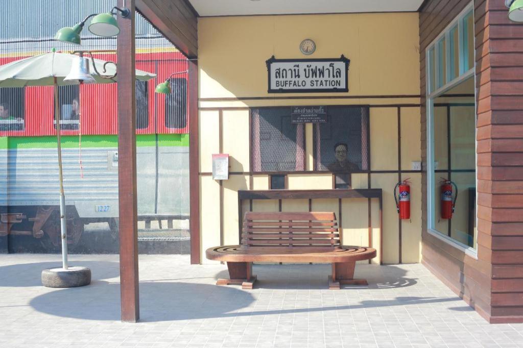더 버팔로 암파와  Samut Songkhram 외부 사진